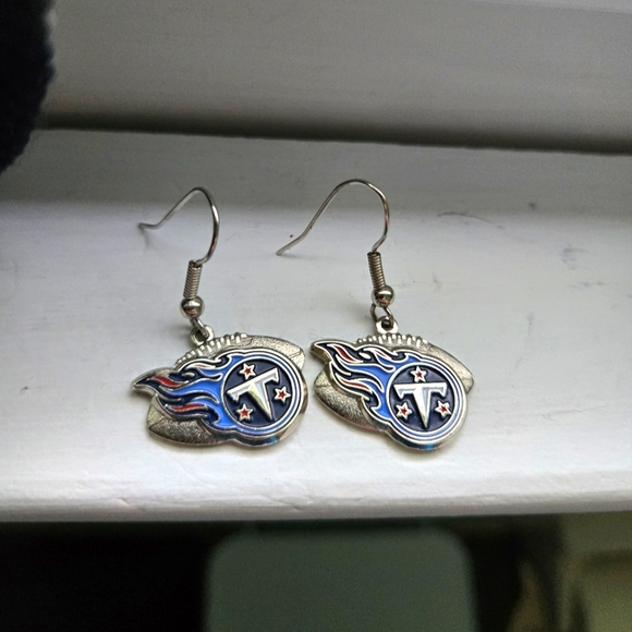 Tennessee Titans Logo Football Earrings - Picture 1 of 1